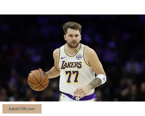 东契奇火力全开单节爆发32次20加追平哈登直逼库里科比历史地位